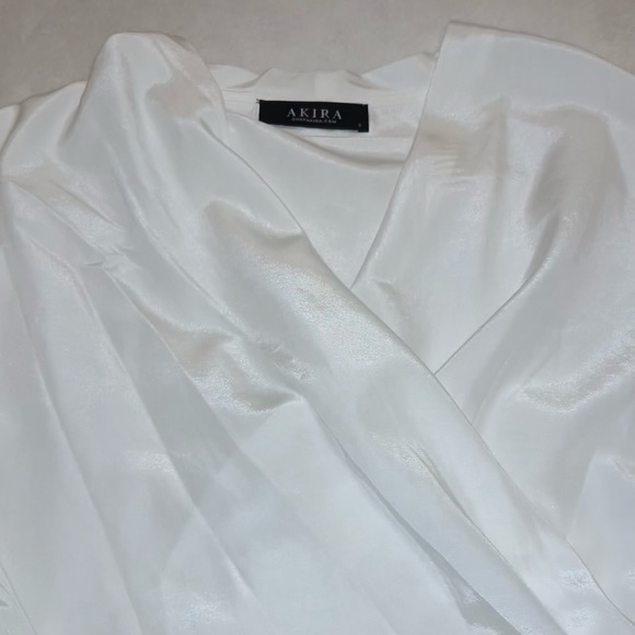 Akira “Material Girl” white multi way wear top Small - Picture 10 of 13